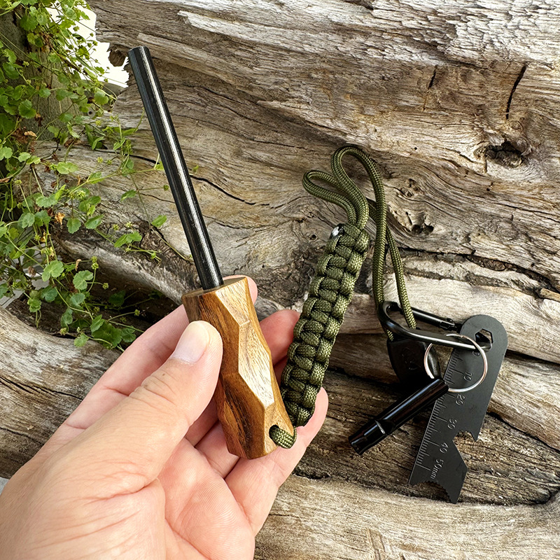 New Outdoor Flint Fire Starter - Fire Starting Kit 评论和价格